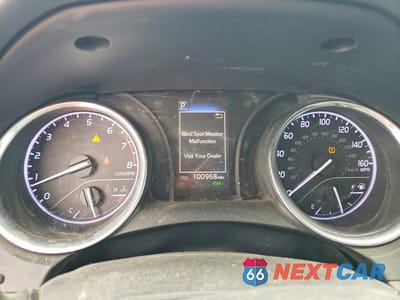 Zdjęcie 9 z 12 samochodu: 2018 TOYOTA CAMRY SE VIN:4T1B11HK6JU110588 - miniatura