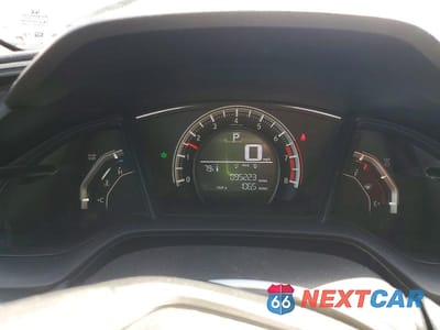 Zdjęcie 9 z 11 samochodu: 2017 HONDA CIVIC LX VIN:SHHFK7H22HU423340 - miniatura