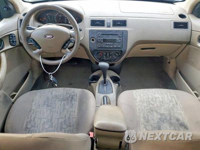 Zdjęcie 8 z 12 samochodu: 2005 FORD FOCUS VIN:1FAFP34N95W249436 - miniatura