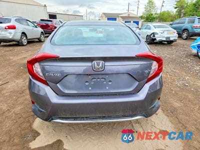 Zdjęcie 6 z 12 samochodu: 2019 HONDA CIVIC LX VIN:2HGFC2F6XKH566739 - miniatura