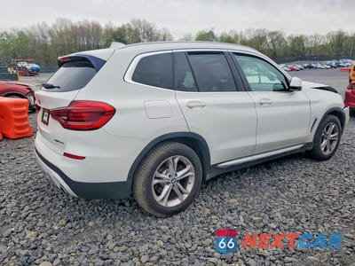 Trzecie zdjęcie samochodu z tyłu: 2021 BMW X3 XDRIVE30I VIN:5UXTY5C08M9G22525 - miniatura