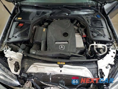 Zdjęcie 11 z 11 samochodu: 2015 MERCEDES-BENZ C 300 4MATIC VIN:55SWF4KB0FU025827 - miniatura