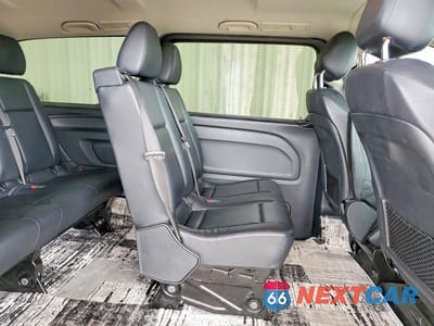 Zdjęcie 11 z 13 samochodu: 2019 MERCEDES-BENZ METRIS VIN:WD4PG2EE3K3518704 - miniatura