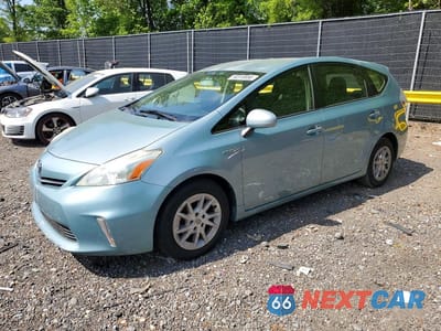 2014 TOYOTA PRIUS V THREE JTDZN3EU0EJ000345 - główne zdjęcie licytacji z USA - miniatura