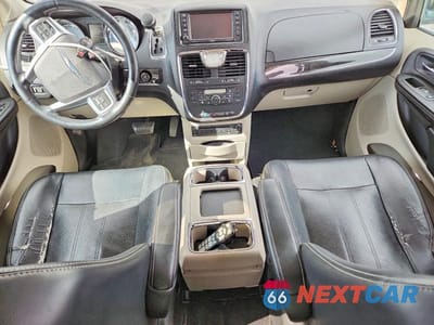 Zdjęcie 8 z 12 samochodu: 2013 CHRYSLER TOWN & COUNTRY TOURING L VIN:2C4RC1CG3DR616218 - miniatura