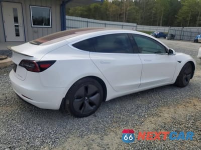 Trzecie zdjęcie samochodu z tyłu: 2018 TESLA MODEL 3 VIN:5YJ3E1EB6JF178982 - miniatura