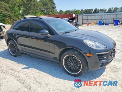 Czwarte zdjęcie samochodu z boku: 2016 PORSCHE MACAN S VIN:WP1AB2A50GLB47494 - miniatura
