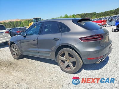 Drugie zdjęcie samochodu z przodu: 2016 PORSCHE MACAN S VIN:WP1AB2A58GLB47470 - miniatura