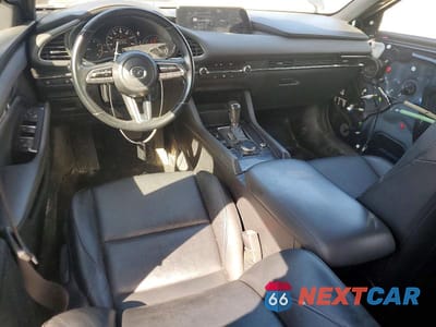 Zdjęcie 8 z 12 samochodu: 2019 MAZDA 3 VIN:JM1BPBJM9K1130907 - miniatura