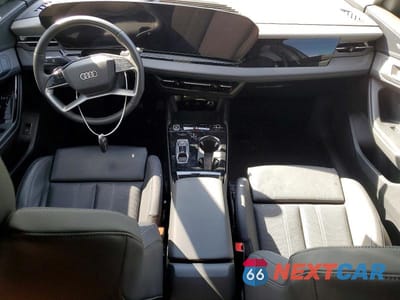 Zdjęcie 8 z 13 samochodu: 2025 AUDI Q6 E-TRON PREMIUM PLUS VIN:WA124BGF2SA058217 - miniatura