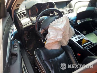 Zdjęcie 8 z 12 samochodu: 2018 INFINITI Q70 3.7 LUXE VIN:JN1BY1AR7JM220544 - miniatura
