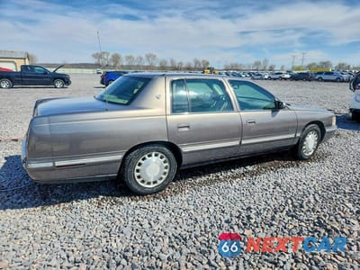 Trzecie zdjęcie samochodu z tyłu: 1999 CADILLAC DEVILLE VIN:1G6KD54Y9XU806502 - miniatura