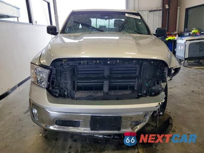 Piąte zdjęcie samochodu w środku: 2014 RAM 1500 SLT VIN:1C6RR6LT2ES206011 - miniatura
