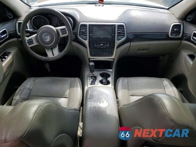 Zdjęcie 8 z 12 samochodu: 2011 JEEP GRAND CHEROKEE LAREDO VIN:1J4RS4GG2BC513452 - miniatura