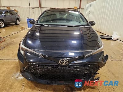 Piąte zdjęcie samochodu w środku: 2023 TOYOTA COROLLA HATCHBACK SE VIN:JTND4MBE3P3210148 - miniatura