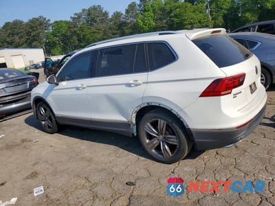 Drugie zdjęcie samochodu z przodu: 2020 VOLKSWAGEN TIGUAN SE VIN:3VV3B7AX4LM104814 - miniatura