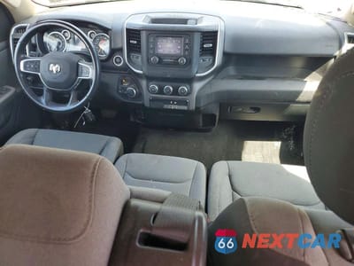 Zdjęcie 8 z 12 samochodu: 2020 RAM 1500 BIG HORN VIN:1C6SRFBT4LN315911 - miniatura