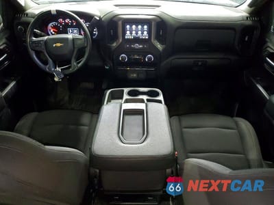 Zdjęcie 8 z 12 samochodu: 2022 CHEVROLET SILVERADO K1500 VIN:3GCUDAEDXNG552700 - miniatura