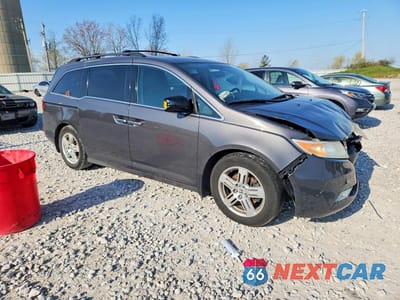Czwarte zdjęcie samochodu z boku: 2013 HONDA ODYSSEY TOURING VIN:5FNRL5H93DB079606 - miniatura