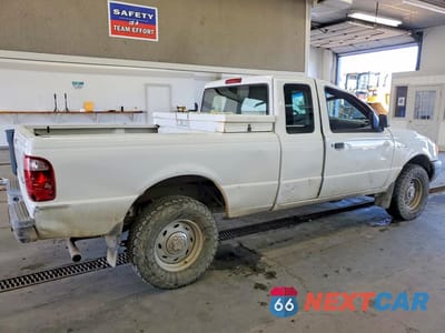 Trzecie zdjęcie samochodu z tyłu: 2002 FORD RANGER SUPER CAB VIN:1FTYR45EX2PA97013 - miniatura
