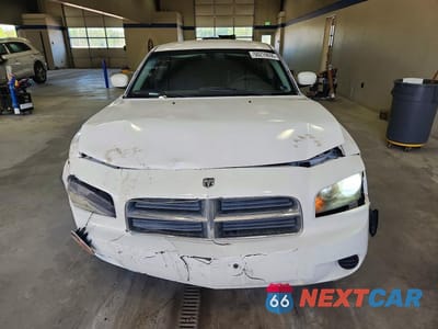 Piąte zdjęcie samochodu w środku: 2010 DODGE CHARGER SXT VIN:2B3CA3CV3AH152548 - miniatura
