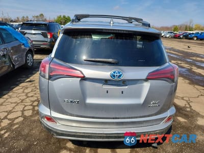 Zdjęcie 6 z 12 samochodu: 2018 TOYOTA RAV4 HYBRID XLE VIN:JTMRJREVXJD236419 - miniatura