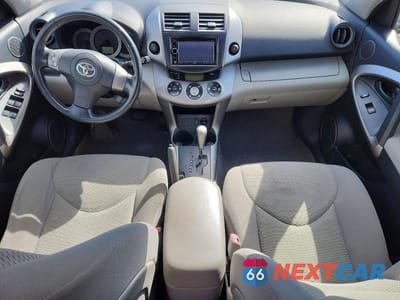 Zdjęcie 8 z 13 samochodu: 2007 TOYOTA RAV4 LIMITED VIN:JTMBD31V275093304 - miniatura