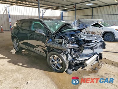 Czwarte zdjęcie samochodu z boku: 2026 CHEVROLET BLAZER 2LT VIN:3GNKBHR4XTS141007 - miniatura
