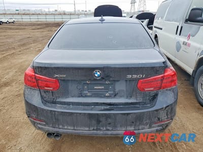 Zdjęcie 6 z 11 samochodu: 2018 BMW 330 XI VIN:WBA8D9G51JNU69905 - miniatura