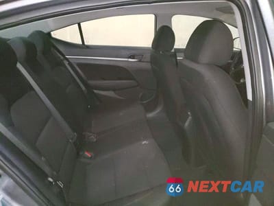 Zdjęcie 10 z 11 samochodu: 2019 HYUNDAI ELANTRA SEL VIN:5NPD84LF8KH462040 - miniatura