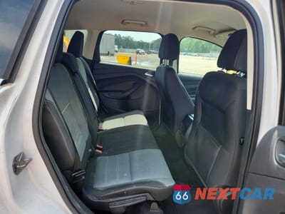 Zdjęcie 10 z 12 samochodu: 2015 FORD ESCAPE SE VIN:1FMCU0GXXFUC85713 - miniatura