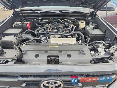 Zdjęcie 11 z 12 samochodu: 2024 TOYOTA TACOMA TRD OFF-ROAD VIN:3TMLB5JN3RM071038 - miniatura