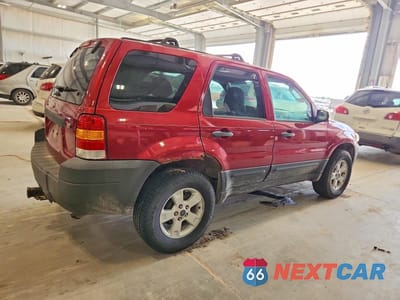 Trzecie zdjęcie samochodu z tyłu: 2007 FORD ESCAPE XLT VIN:1FMCU03177KA13389 - miniatura