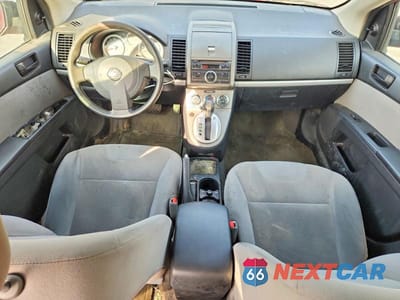 Zdjęcie 8 z 11 samochodu: 2010 NISSAN SENTRA 2.0 VIN:3N1AB6AP9AL643936 - miniatura