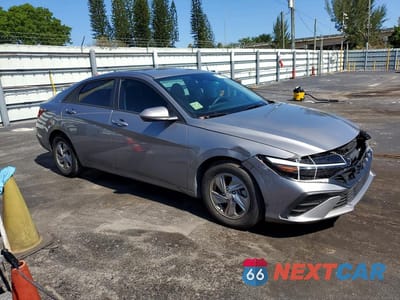 Czwarte zdjęcie samochodu z boku: 2024 HYUNDAI ELANTRA SE VIN:KMHLL4DG4RU801860 - miniatura