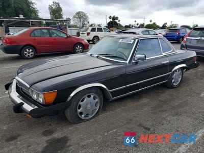 1985 MERCEDES-BENZ 380 SL WDBBA45C2FA023989 - główne zdjęcie licytacji z USA - miniatura