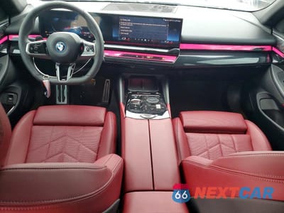 Zdjęcie 8 z 12 samochodu: 2024 BMW I5 EDRIVE 40 VIN:WBY33FK0XRCS21152 - miniatura