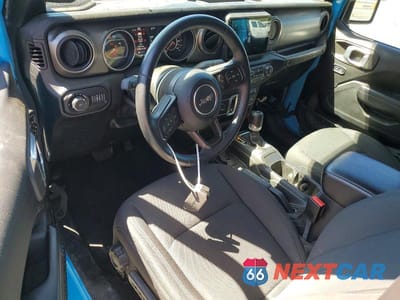 Zdjęcie 8 z 11 samochodu: 2021 JEEP WRANGLER SPORT VIN:1C4GJXAN9MW627670 - miniatura