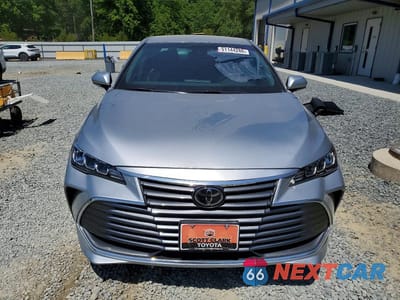 Piąte zdjęcie samochodu w środku: 2022 TOYOTA AVALON XLE VIN:4T1JZ1FB8NU081687 - miniatura