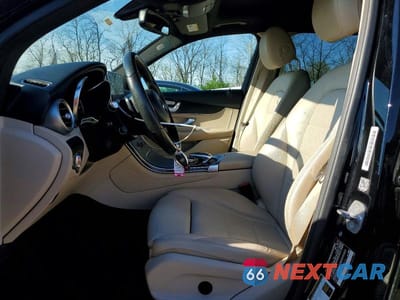 Zdjęcie 7 z 14 samochodu: 2017 MERCEDES-BENZ GLC 300 4MATIC VIN:WDC0G4KB2HV005713 - miniatura