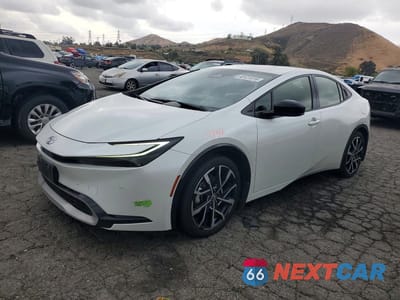 2023 TOYOTA PRIUS PRIME XSE JTDACACU5P3005333 - główne zdjęcie licytacji z USA - miniatura