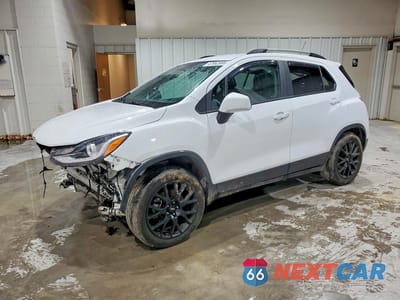 2022 CHEVROLET TRAX 1LT KL7CJPSM9NB525473 - główne zdjęcie licytacji z USA - miniatura