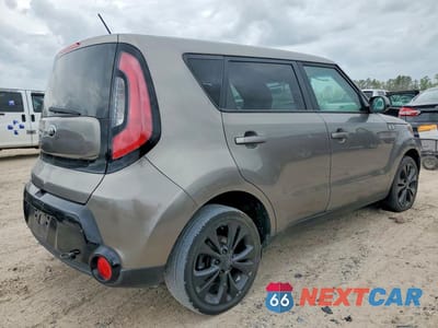 Trzecie zdjęcie samochodu z tyłu: 2016 KIA SOUL + VIN:KNDJP3A56G7307203 - miniatura