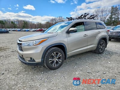2016 TOYOTA HIGHLANDER XLE 5TDJKRFH4GS254804 - główne zdjęcie licytacji z USA - miniatura