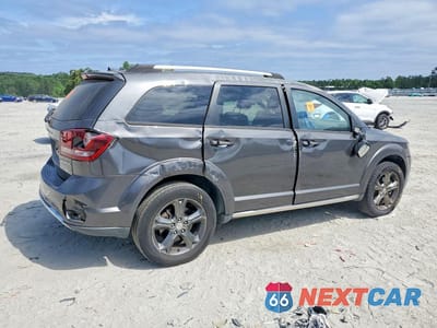 Trzecie zdjęcie samochodu z tyłu: 2016 DODGE JOURNEY CROSSROAD VIN:3C4PDCGB1GT107387 - miniatura