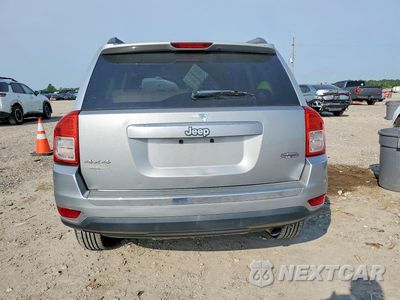 Zdjęcie 8 z 21 samochodu: 2013 JEEP COMPASS SPORT VIN:1C4NJCBAXDD272225 - miniatura