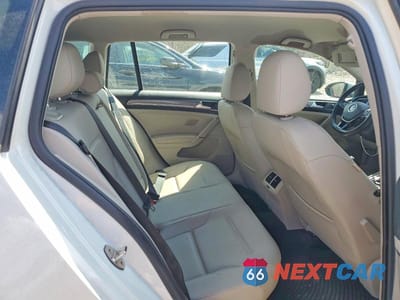 Zdjęcie 10 z 12 samochodu: 2017 VOLKSWAGEN GOLF ALLTRACK S VIN:3VWH17AU8HM533438 - miniatura