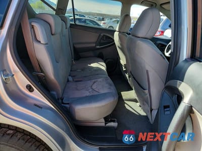 Zdjęcie 10 z 13 samochodu: 2010 TOYOTA RAV4 BASE VIN:JTMBF4DV2AD035766 - miniatura