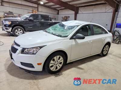 2012 CHEVROLET CRUZE LS 1G1PC5SH1C7129777 - główne zdjęcie licytacji z USA - miniatura