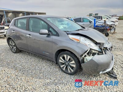 Czwarte zdjęcie samochodu z boku: 2017 NISSAN LEAF SV VIN:1N4BZ0CP4HC300776 - miniatura